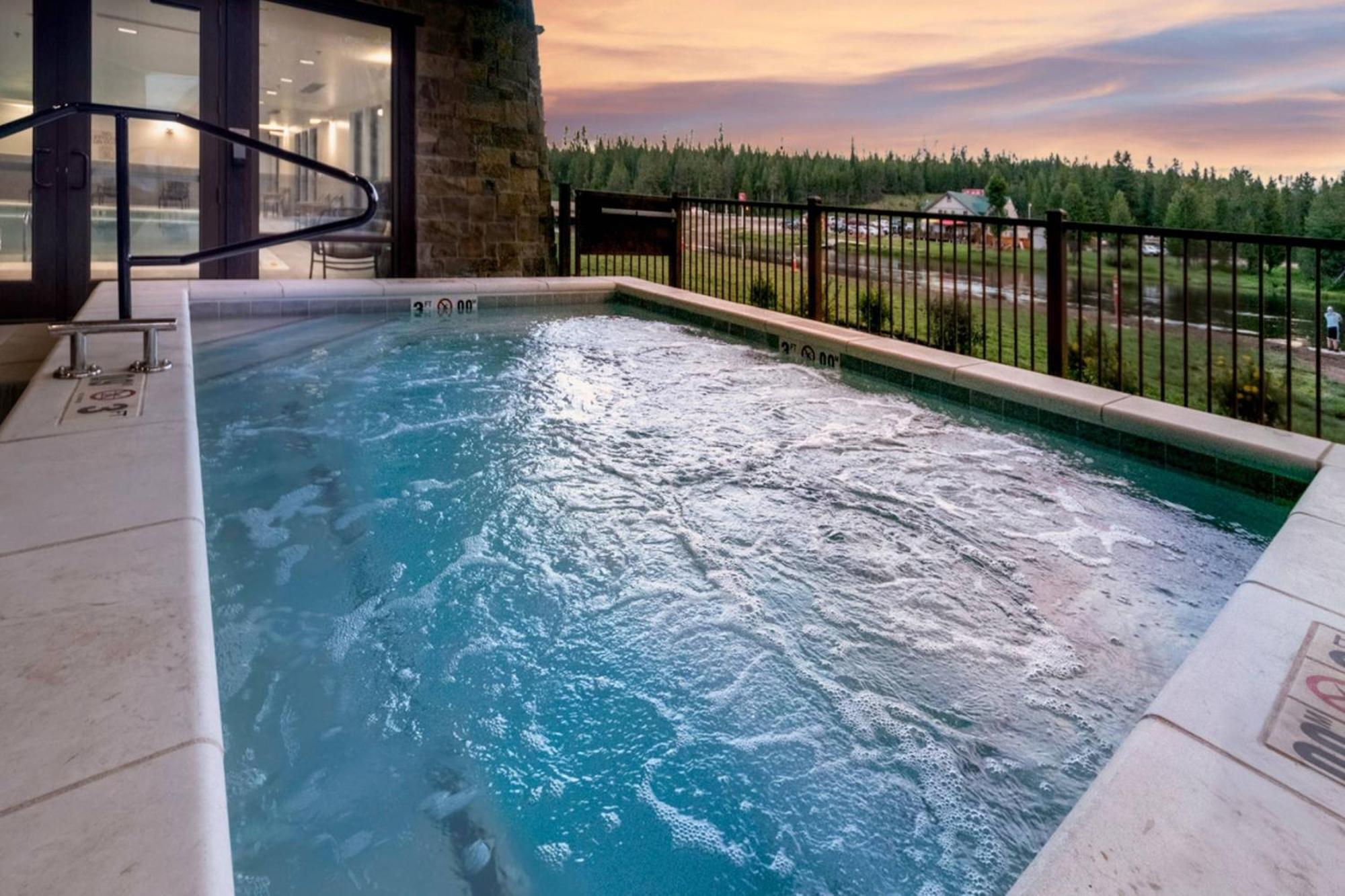 Springhill Suites Island Park Yellowstone Exterior foto